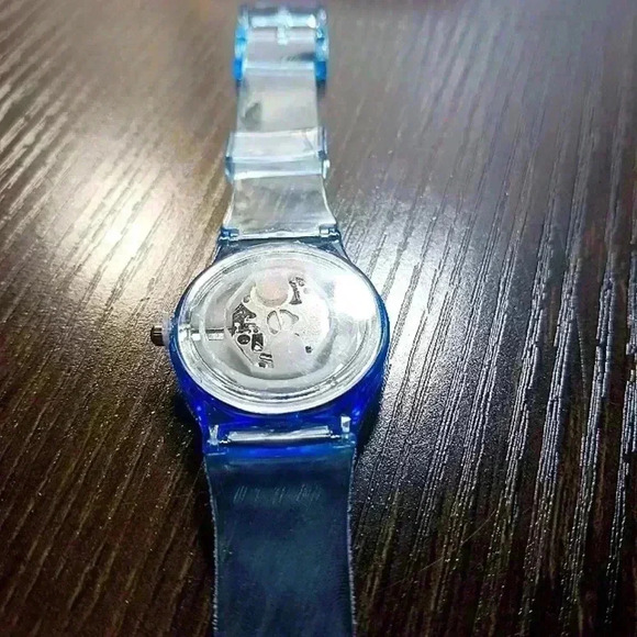 Blue quartz watch - Picture 5 of 6